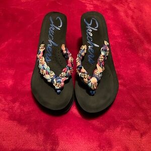 Woman’s Skechers cali9y2k plat form wedge bejeweled sandals